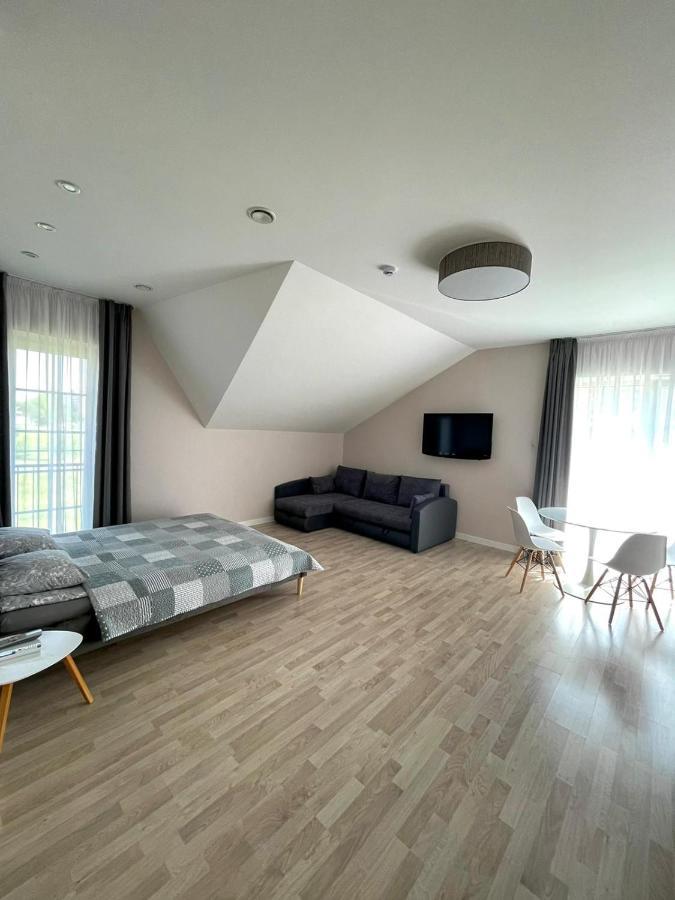 Apartamentai Klaipeda-Studijos Tipo Butukai Exterior foto
